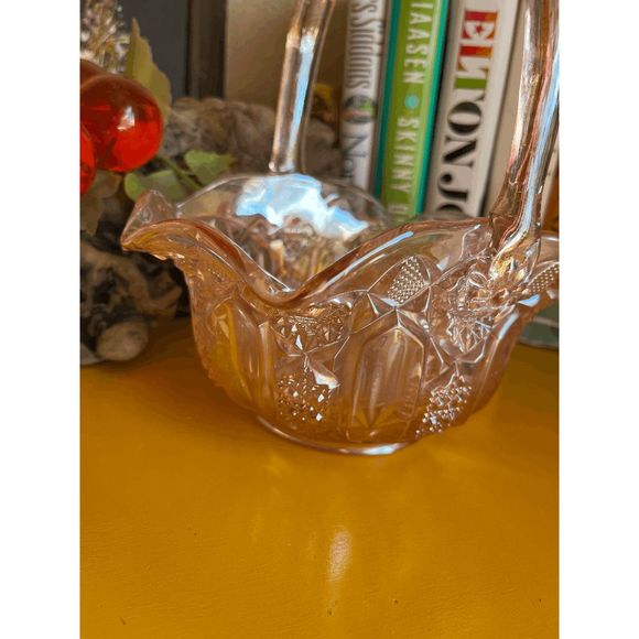 Vintage L.E. Smith Glass Quintec Pink Iridescent Luster Basket with Handle - Picture 5 of 6
